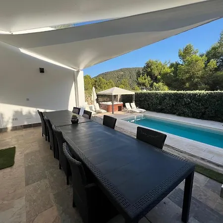 Βίλα Modern For Families Santa Eulària des Riu
